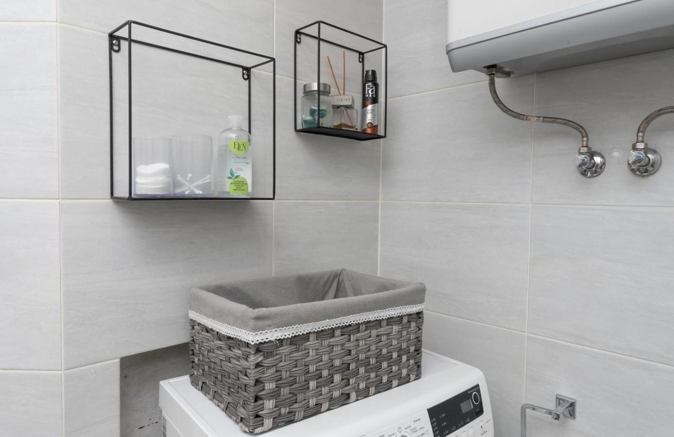 Flat24 On Lesi Ukrainki 3 Apartment Kyiv Exterior photo